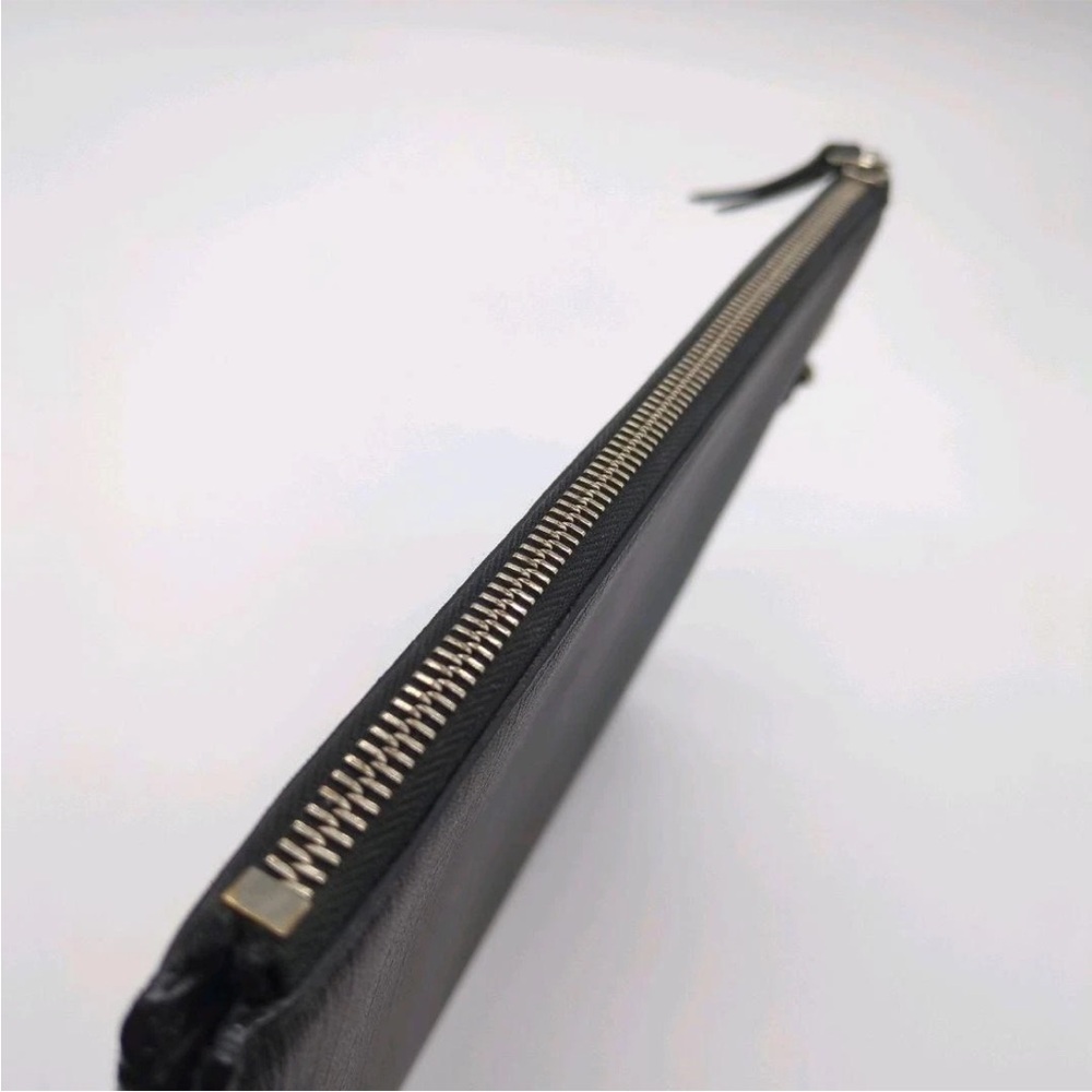 Gucci Black and Red Wolf Clutch - Picture 7 of 14